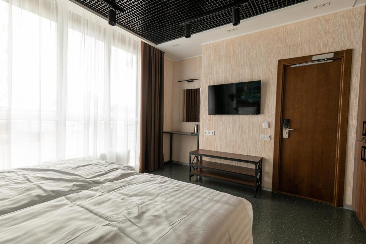 Misto Capsule Hotel 基輔 外观 照片